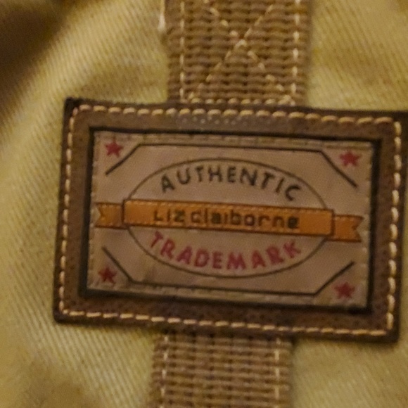 Purse - Picture 2 of 3